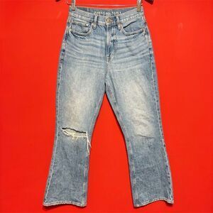 American Eagle Women's High Rise 90s Flare Jeans Size 2 Blue‎ Distressed